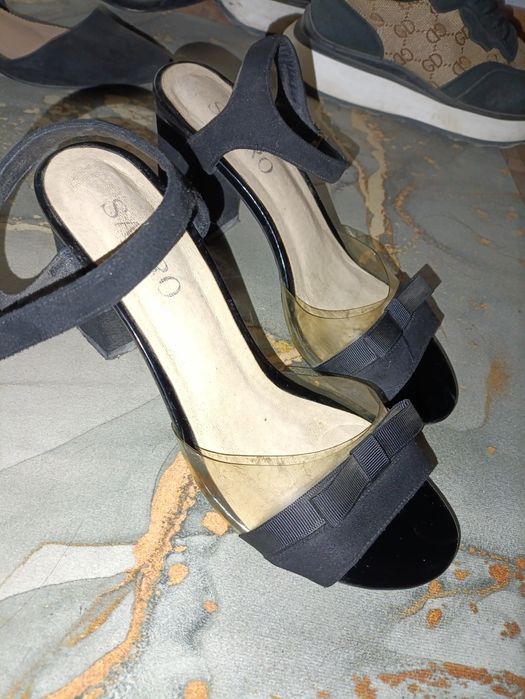 Летние босоножки