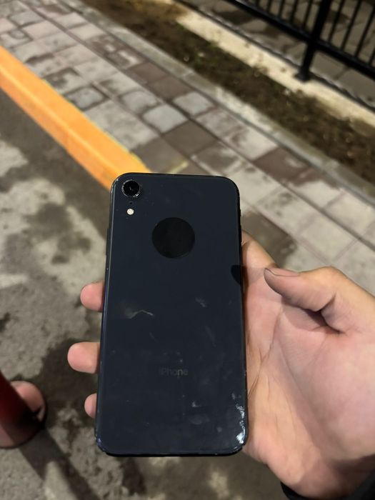 Продается iphone XR 128гб срочно