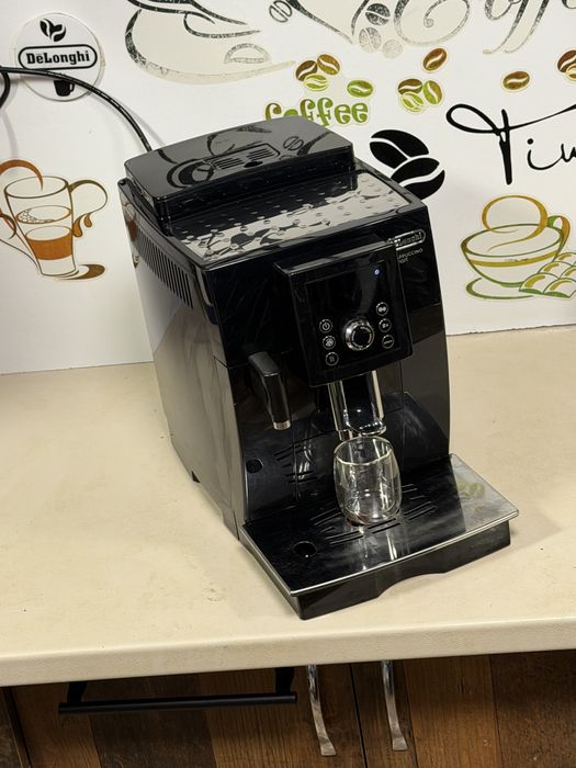 Кафемашина кафе автомат delonghi magnifica smart с гаранция