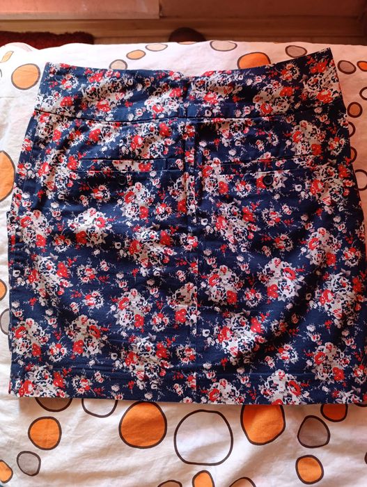 Дамски поли размер 36