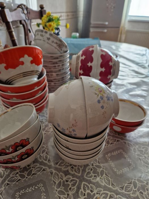 Чашки,блюдечки,пиалы