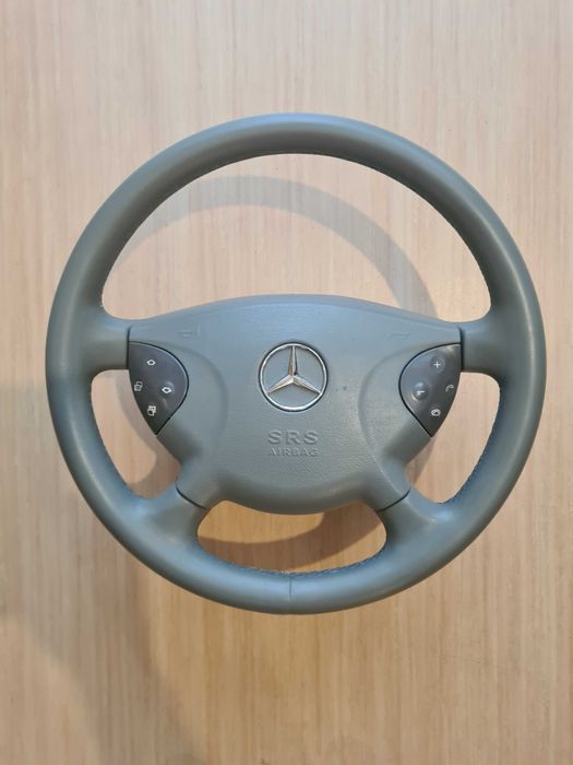 Волан за Мерцедес W211