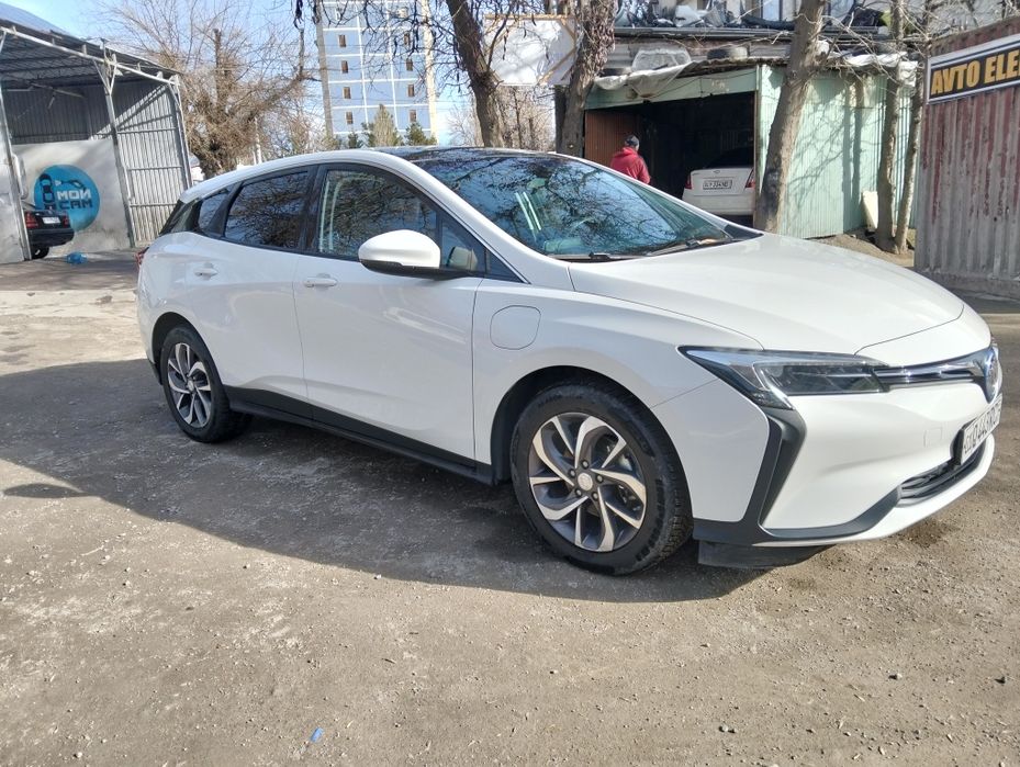 Продам Buick Velite 6 White Full срочно!