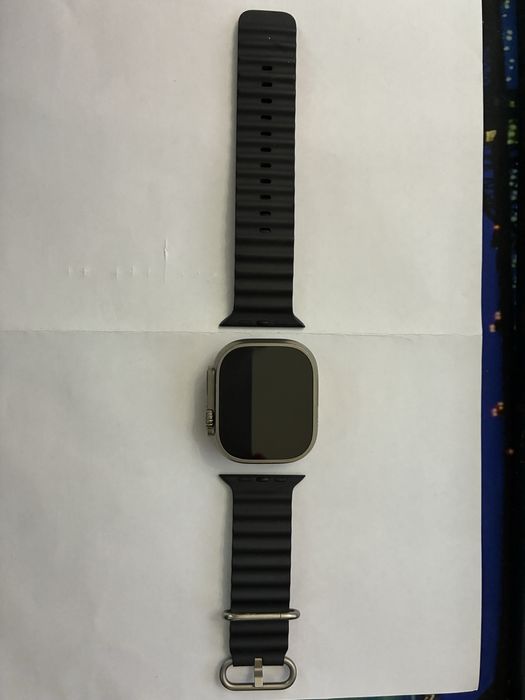 apple watch ultra (titanium & ceramic case) 49mm