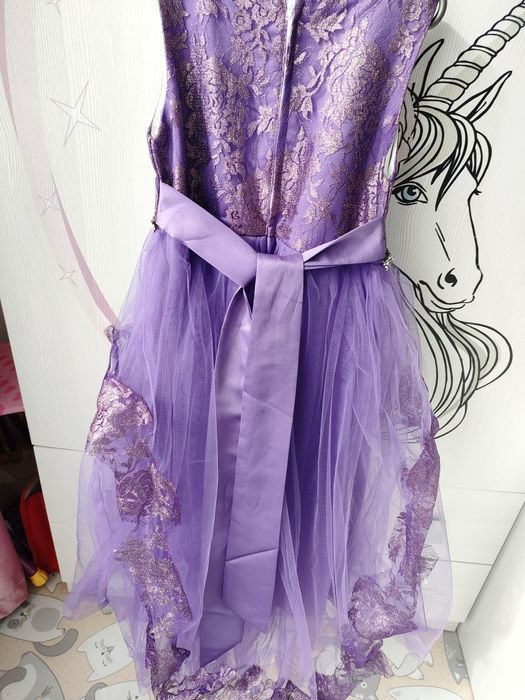 Продам нарядное платье