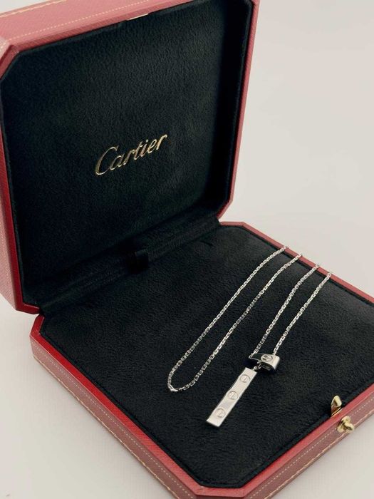 Колье Cartier Love