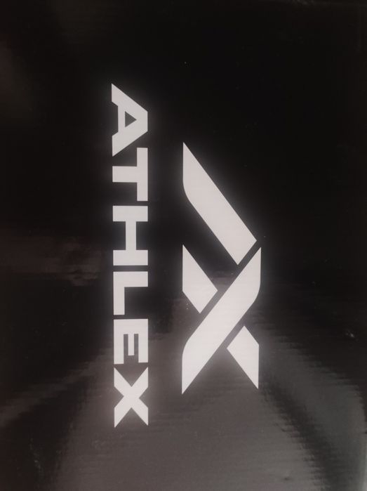 Продам новые кроссовки Athlex