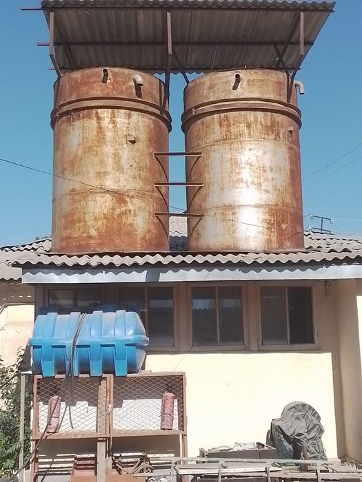 Темир Бункер сотилади. Ишлатилмаганган.