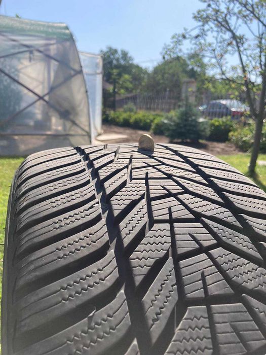 Зимни гуми HANKOOK 255/40R/20 с джанти 20 + комплект болтове