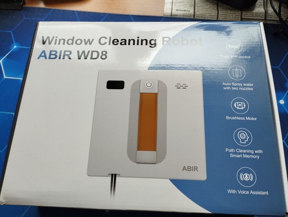 Робот за почистване на прозорци