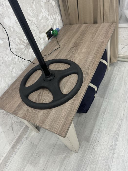 Продам журнальный столик