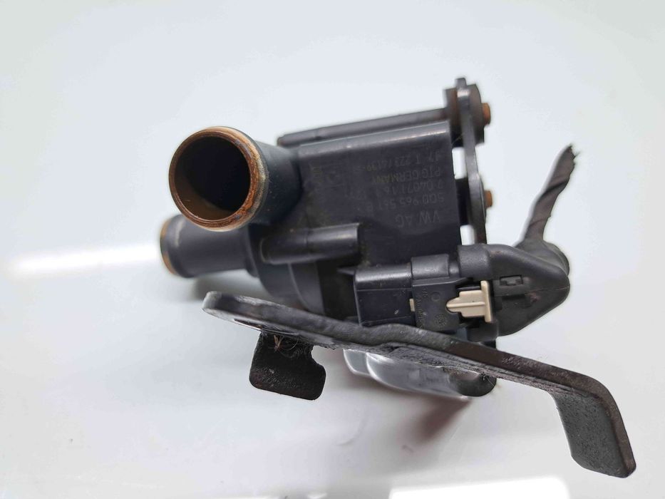 Pompa recirculare apa  Skoda Octavia 3 (5E3) [Fabr 2012-2020] 5Q096556