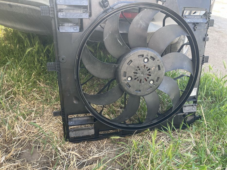 Електрорадиатор за Mercedes Sprinter W907/Мерцедес Спринтер В907