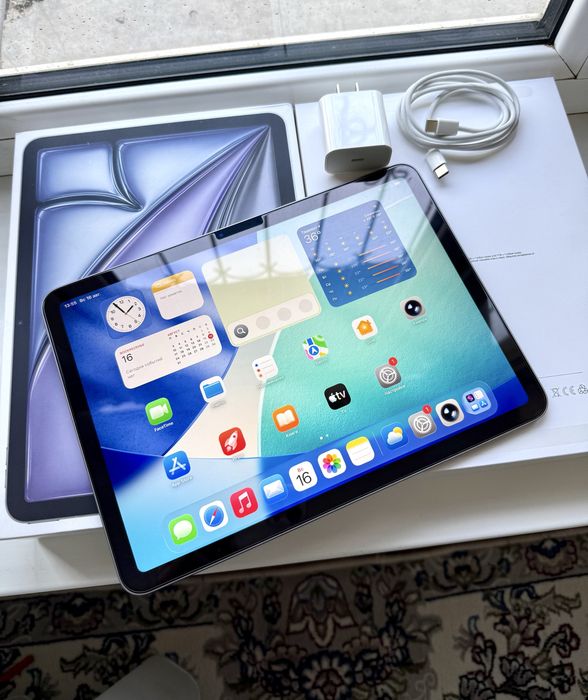 iPad Air M3 Gray 128GB WiFi 11-inch 40Цикл
