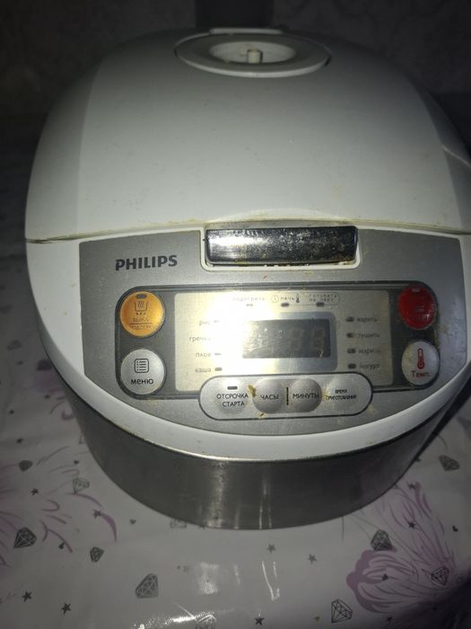 Мультиварка . Бу. Продаётся. Цена 5500.