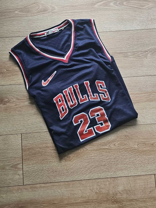 Maiou Nike de baschet Chicago Bulls - Michael Jordan #23, mărimea XL