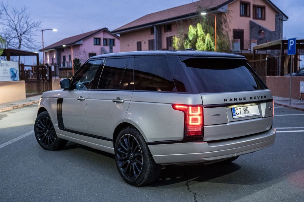 Land Rover Range Rover AUTOBIOGRAPHY 4,4 SVD8 4x4 340cp e5