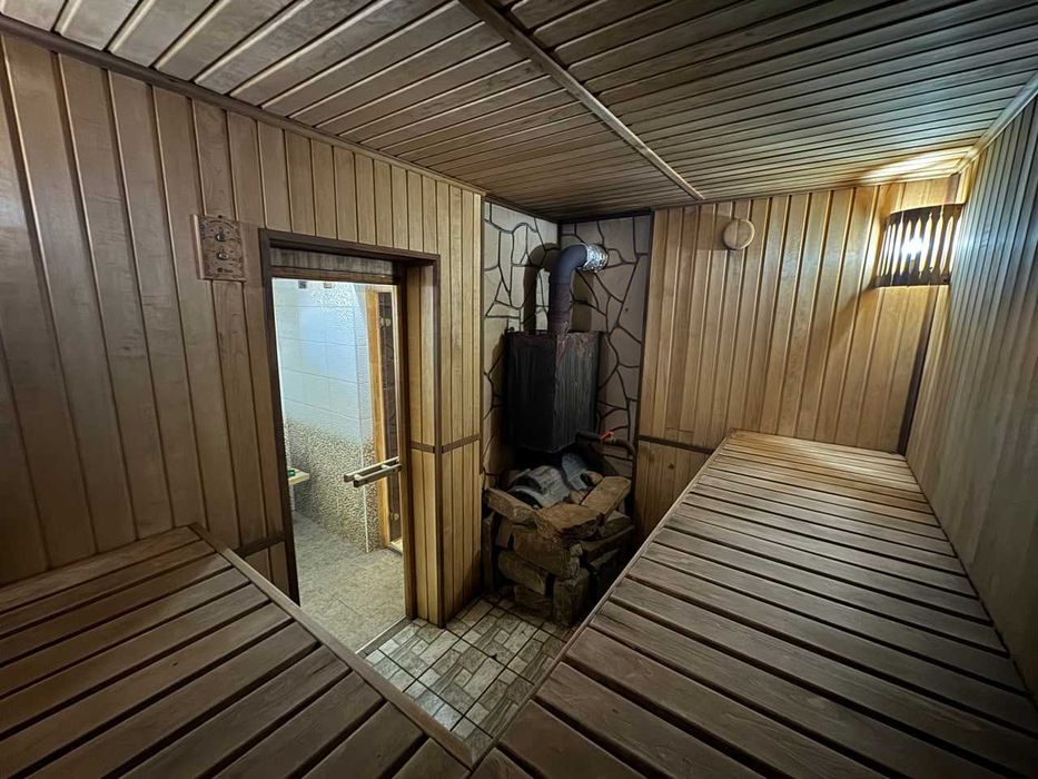 Северо-Запад дом с бизнесом