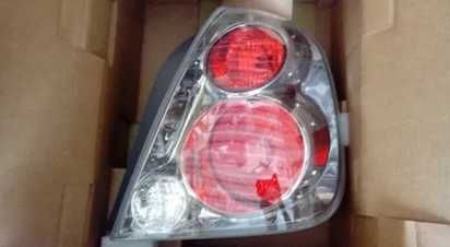 фонарь Ниссан Алтима 2003/Nissan Altima 2002