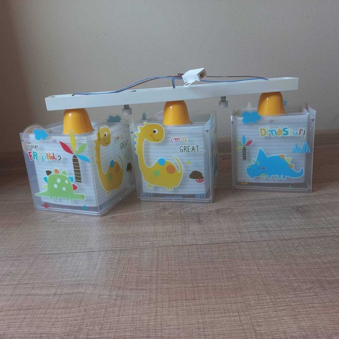 Детски лампи - тройка и единичен полюлей за таван