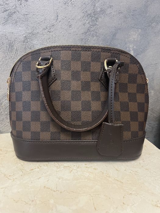 Geanta dama model unicat