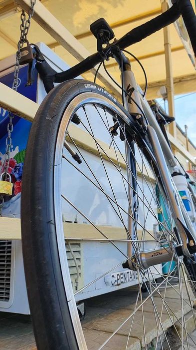 Шосеен велосипед Specialized