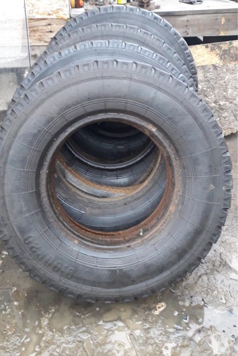 Продам шины ЗИЛ-130 б/у