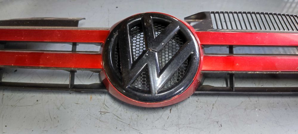 Grila fata volkswagen vw golf 6 hatchback