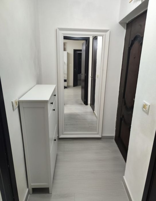 Vand apartament 2 camere