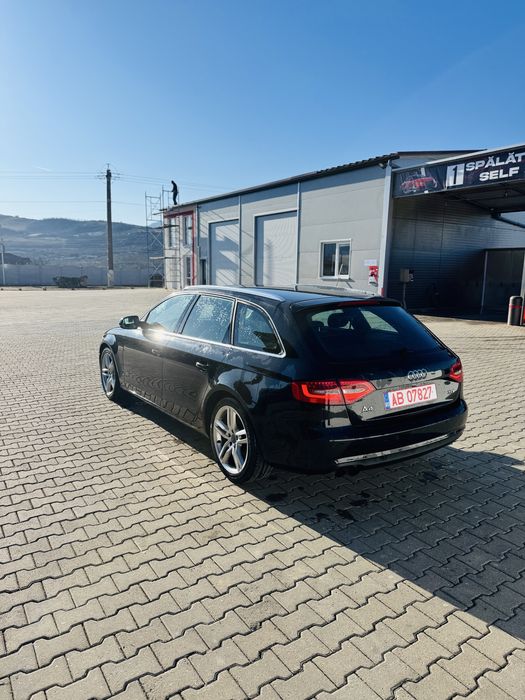 Vand Audi A4 b8.5 2012 automat 2.0 tdi 177 cai RAR EFECTUAT