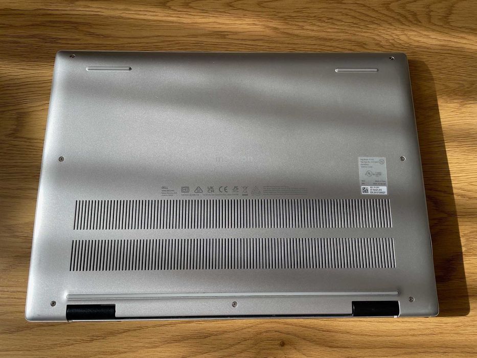 Dell 14 5430 cu Intel i7 13th Gen-1360P, 16 nuclee, 16 GB RAM, 1TB SSD