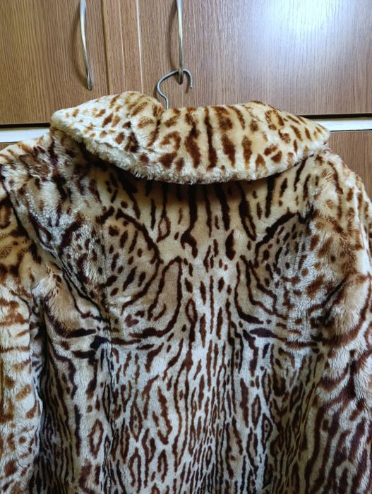 Haină de blană naturală