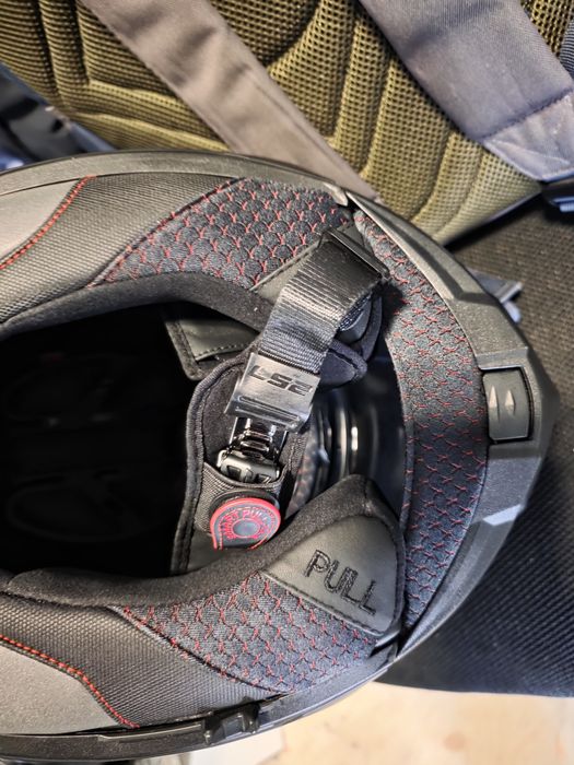 Модуларна каска за мотор LS2 Advant FF906