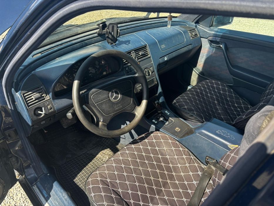 Мерседес сешка сатылады