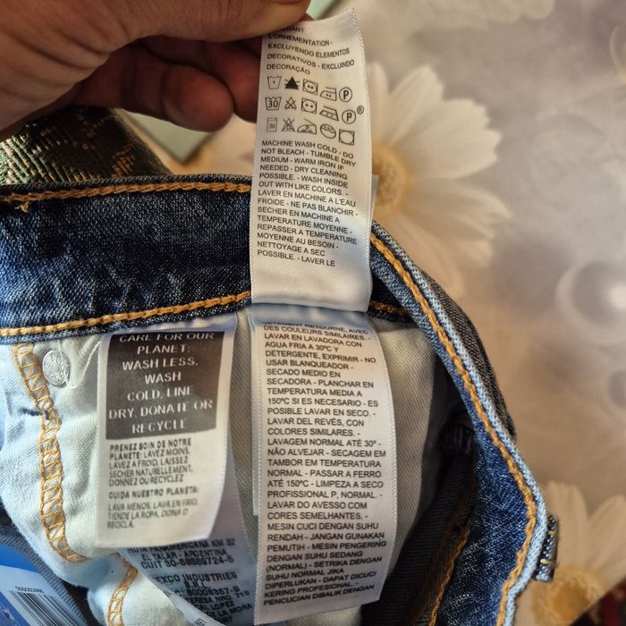 Джинсы levis левис. Новые 32х32