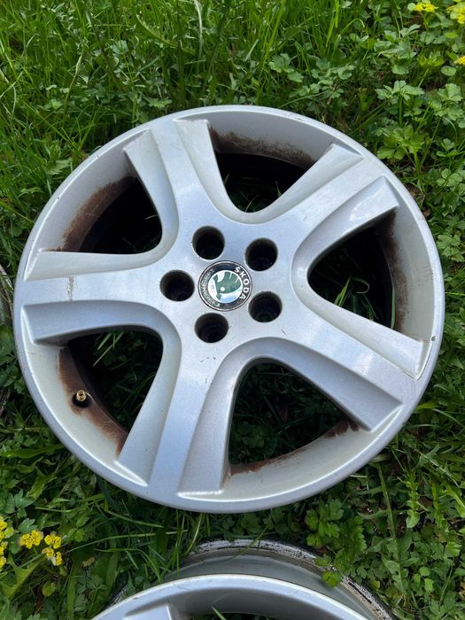 Vand set Jante Aliaj Golf 4/Skoda 6.5J R16 5x100 ET42