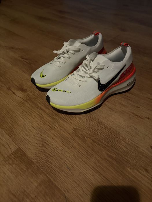Nike Invincible Run Flyknit 2