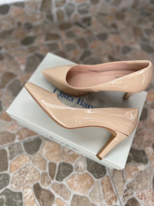 Pantofi de lac eleganti cu toc mic