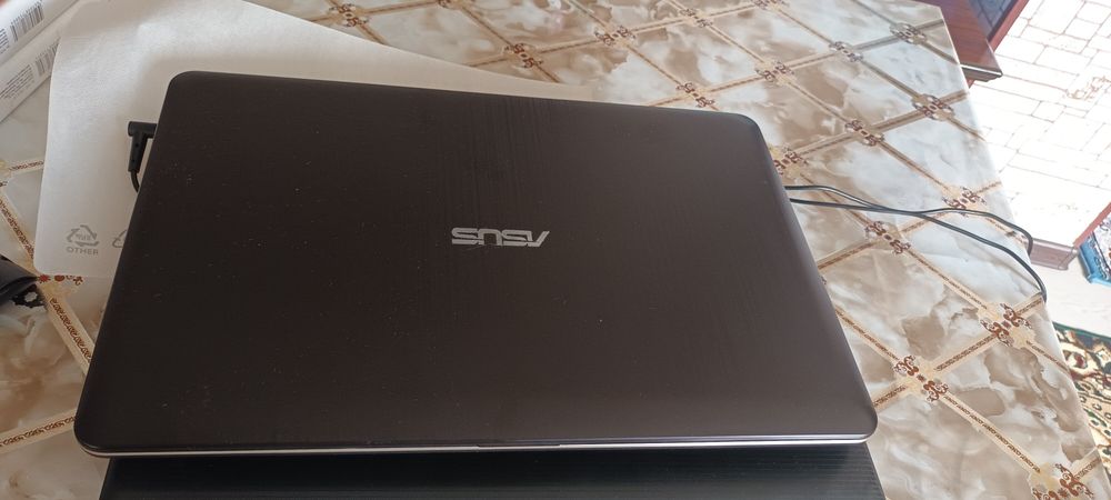 Продам ноутбук Asus