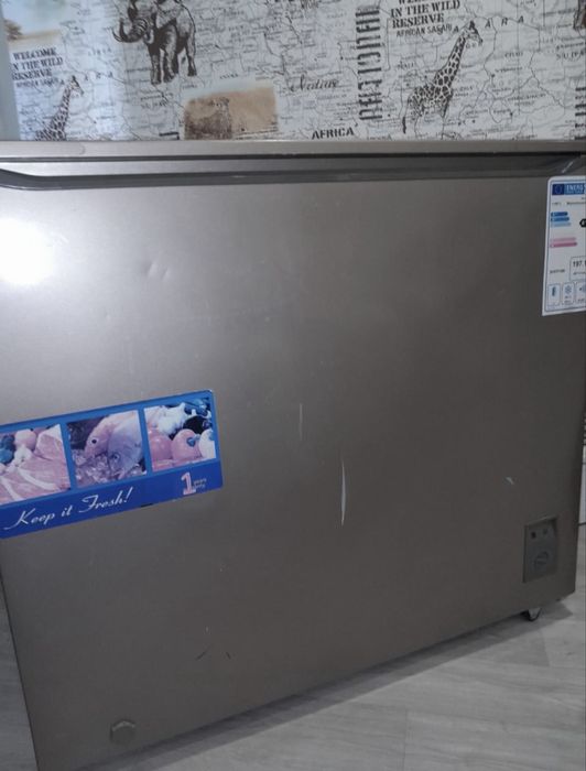 Продам морозильную камеру