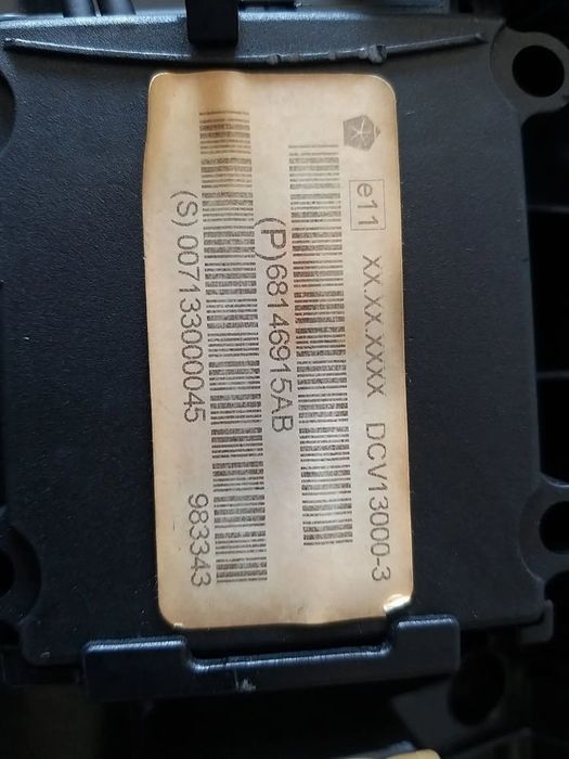 Plafoniera fata suport ochelari jeep grand cherokee 4 wk wk2 p68146915ab
