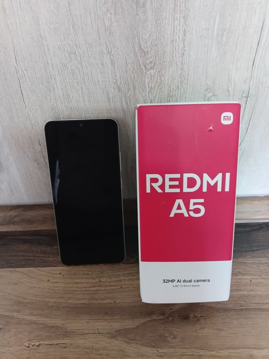 Продам смартфон Редм и А5