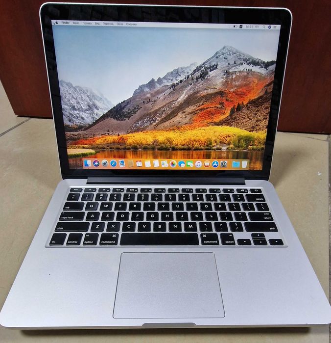Apple MacBook Pro 13 Retina A1502