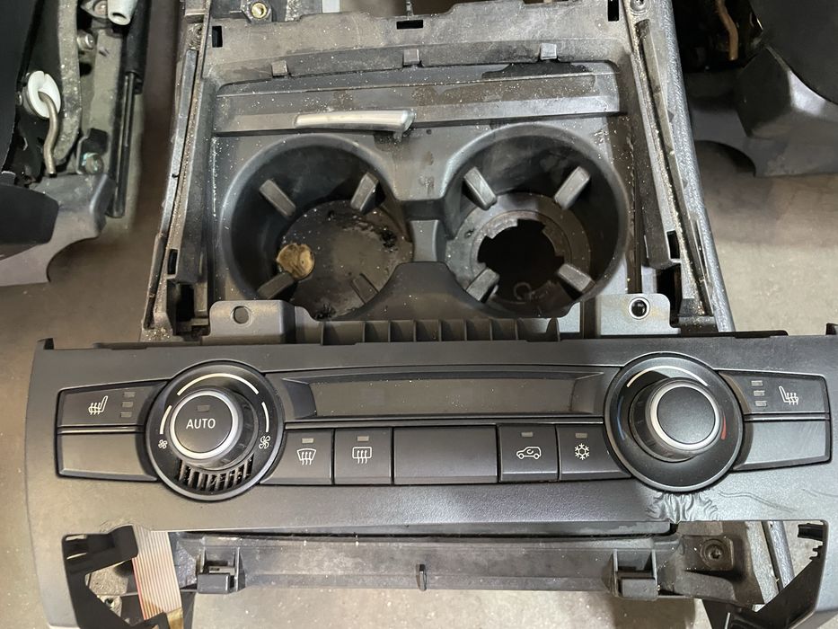 Салон БМВ Х5, Е70 (salon bmw e70)