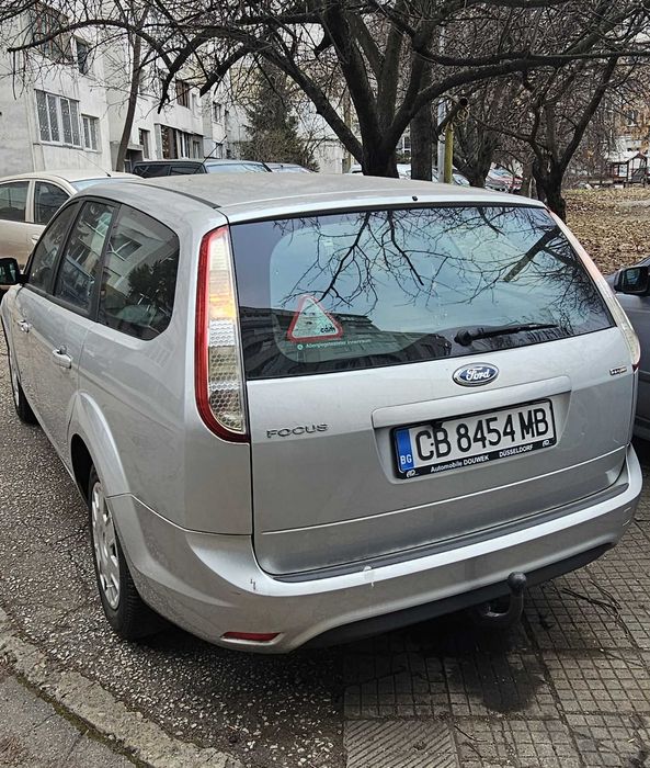 Автомобил Форд фокус