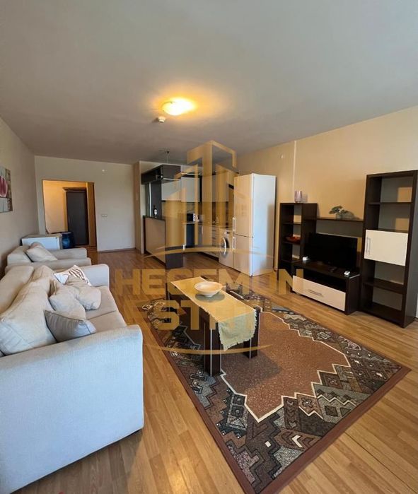 Продава се Тристаен апартамент в к.к. Златни пясъци - 12 кв.м за 12084 €/кв.м - Снимка #1