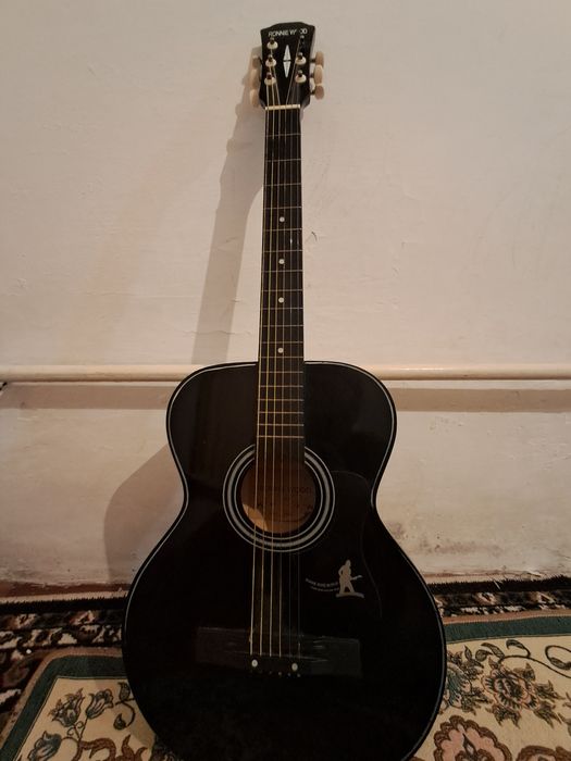 Гитара сатамың алатын болса түсемің