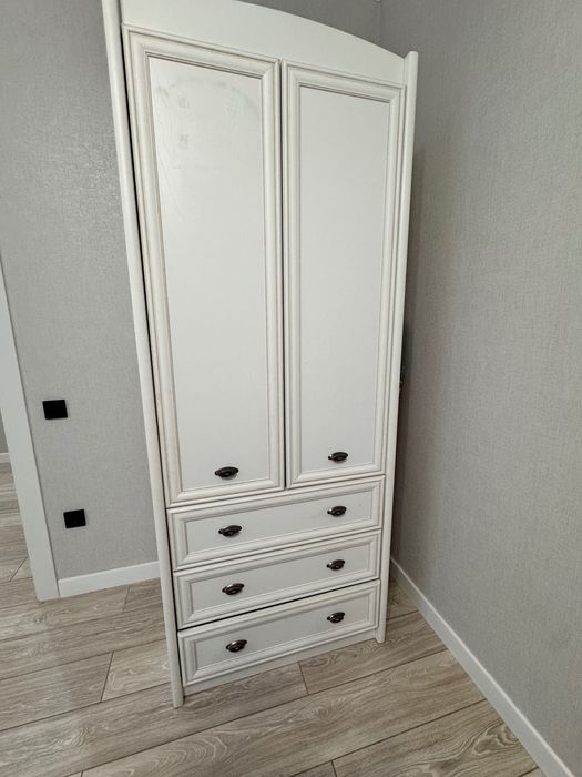 Комплект шкафа и пенала