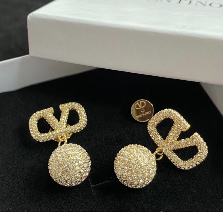 VLTN обеци New Season