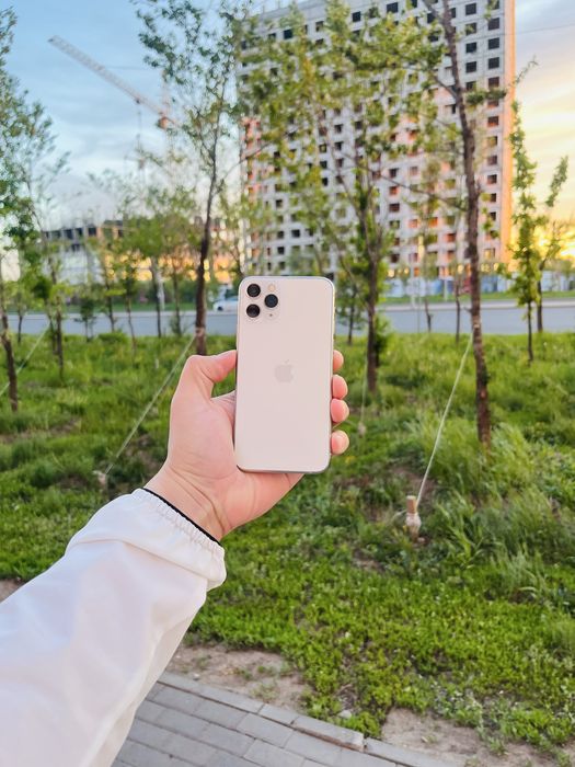 Iphone 11 Pro телефон айфон iphone